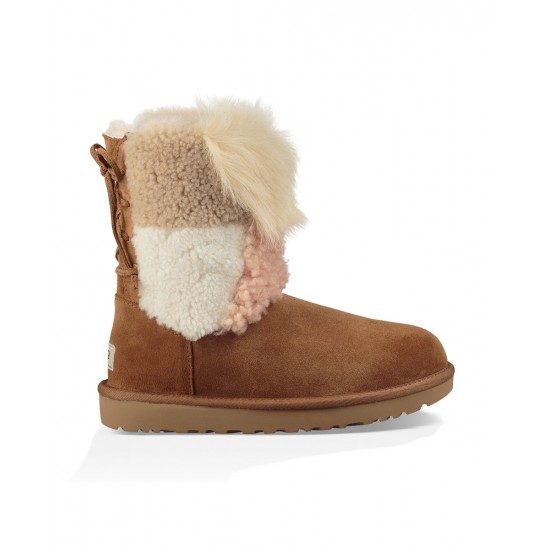 UGG - CLASSIC SHORT PATCHWORK FLUFF 1098071 AW18 CHE - Mujer - Maskezapatos